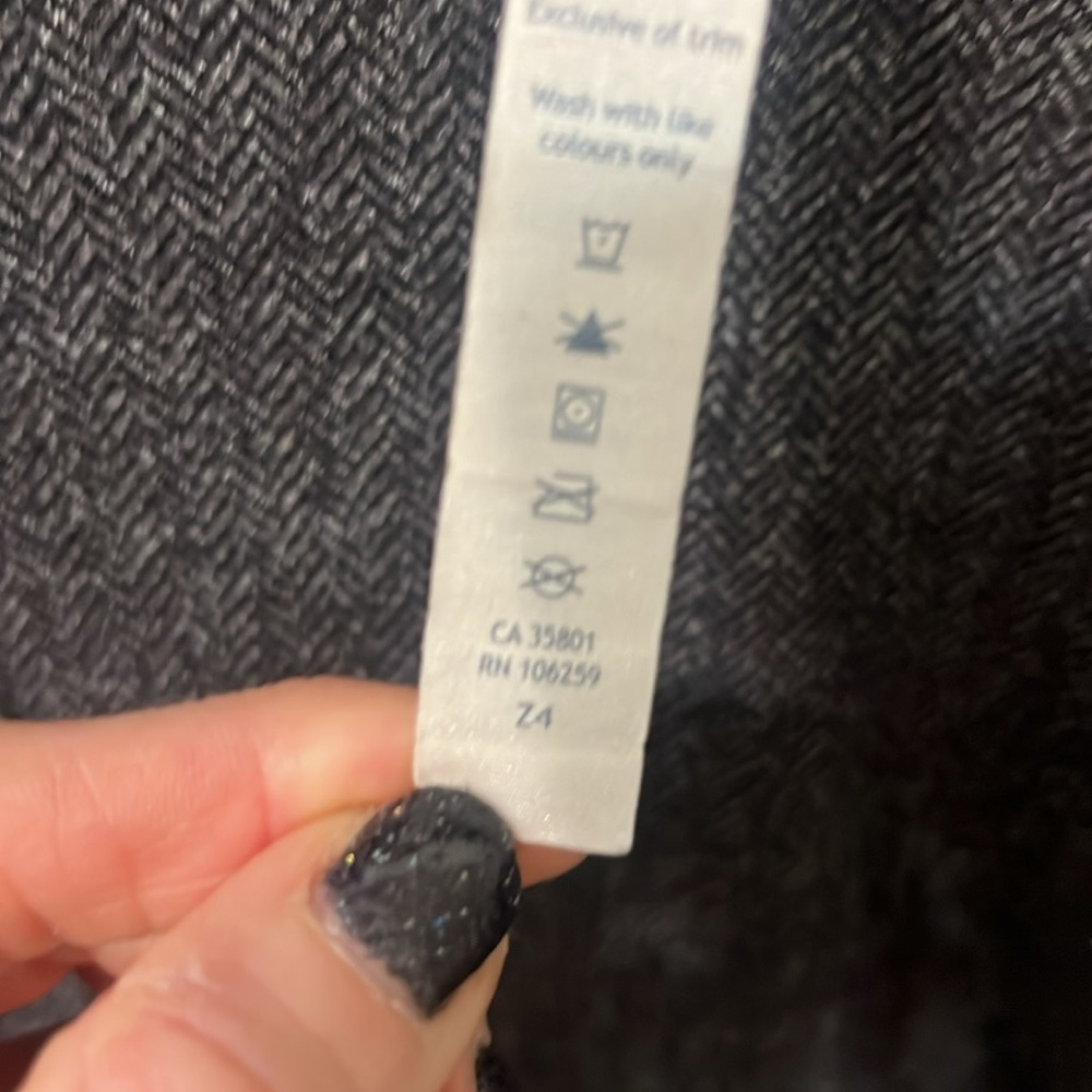 Lululemon Running Ventilated Pullover-Size 12 - image 5